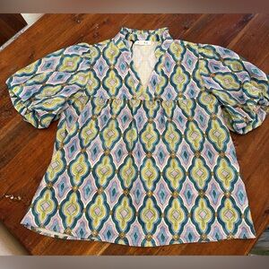 THML Puff Sleeve Diamond Print Top sz XS. New with tags.